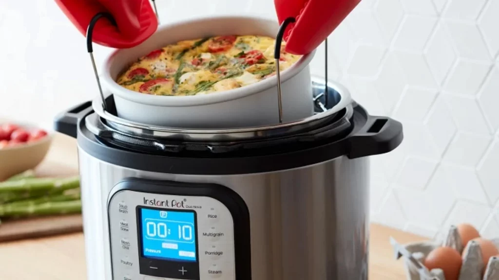 استخدامات وأنواع قدر الطنجرة الكهربائي 3 قدر الطنجرة الكهربائي الإلكتروني Instant Pot Duo