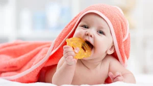 كل ما يهم الأم معرفته عن عضاضة الأطفال