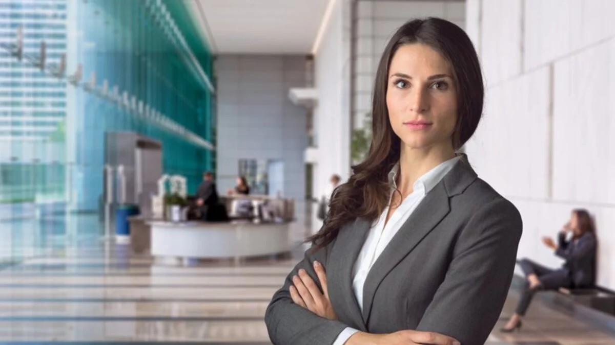 وظائف تخصص إدارة أعمال للفتيات 1 Business Woman