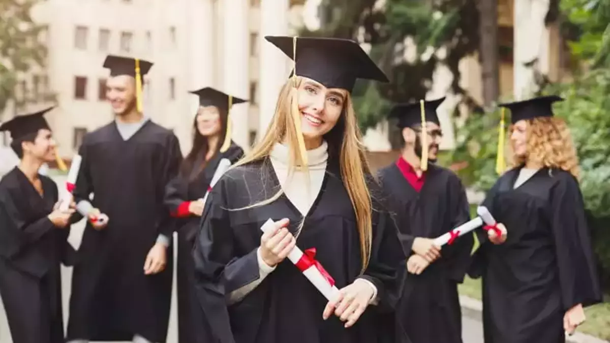 أسهل جامعات بريطانيا في القبول 2 أسهل جامعات بريطانيا في القبول 1
