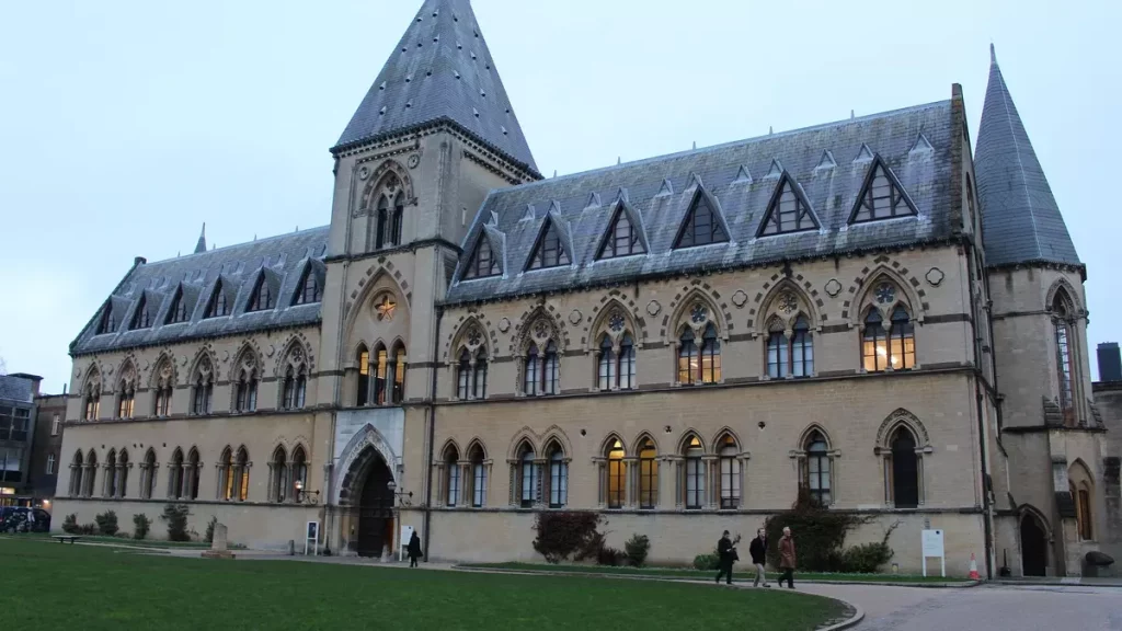 أسهل جامعات بريطانيا في القبول 5 جامعة روهامبتون