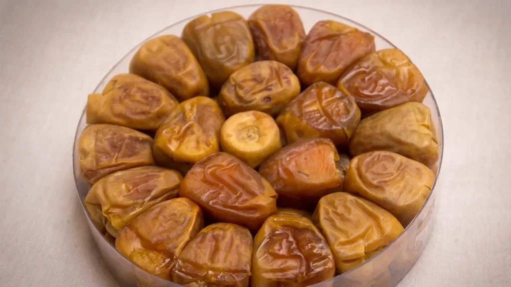ما هي أغلى أنواع التمور في العالم؟ 6 تمر الرطب
