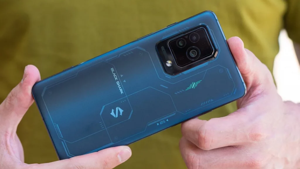 أفضل 5 هواتف للألعاب لعام 2022 6 هاتف Xiaomi Black Shark 5 Pro