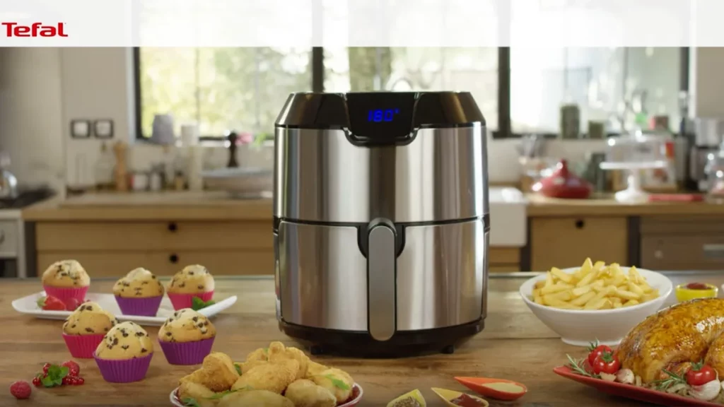 أفضل قلاية هوائية في العراق لعام 2022 3 2- قلاية تيفال الهوائية 4.2 لتر EY401D27