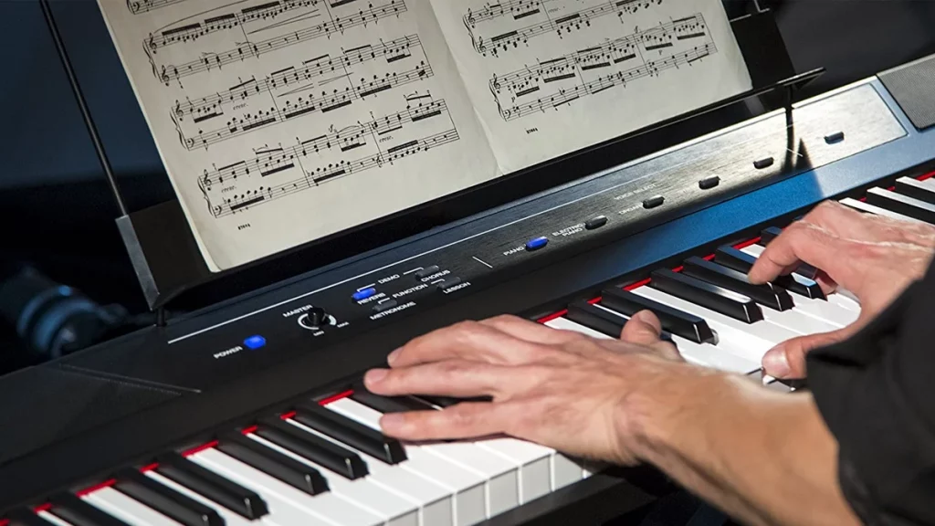 تعليم العزف على الأورج للمبتدئين بـ 5 خطوات سهلة 9 أورج Alesis Recital Pro