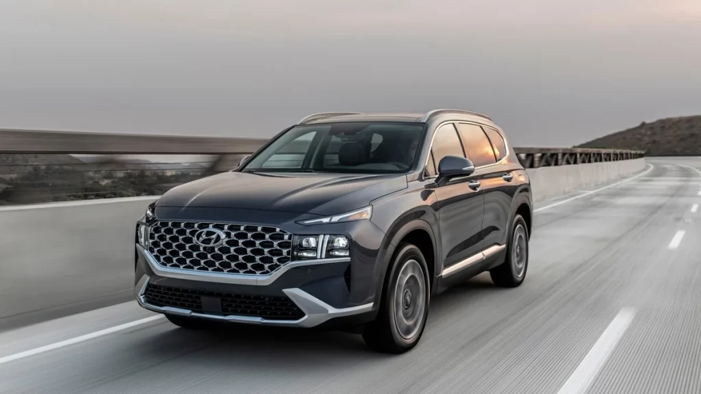 مواصفات وسعر هيونداي سنتافي 2023 5 الأمان والسلامة في هيونداي سنتافي 2023