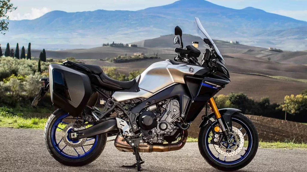 صور أشهر أنواع دراجات ياماها 1