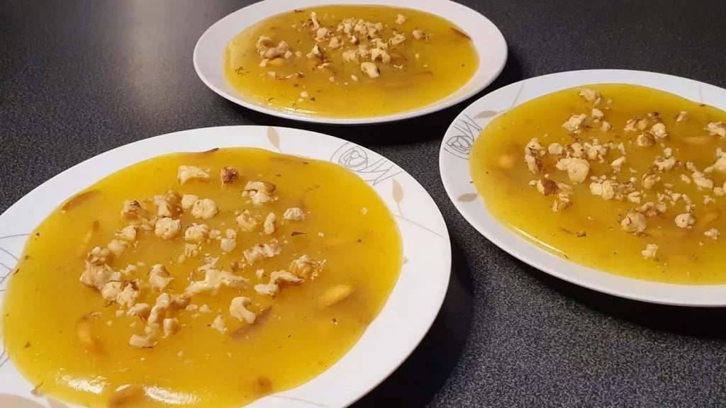طريقة عمل زردة صفراء عراقية بالمكسرات