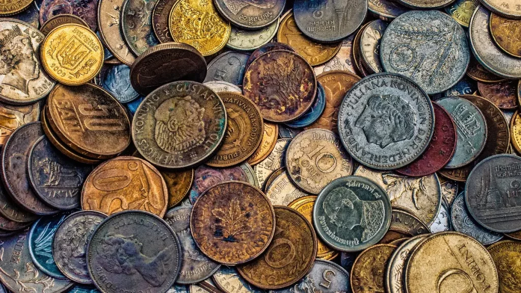 أسماء وأسعار عملات قديمة نادرة ومطلوبة في عام 2023 12 قائمة أسماء أغلى العملات القديمة والنادرة حول العالم