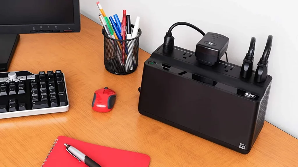 أفضل أنواع UPS في العراق 8 CyberPower Standby UPS 425VA 255W Compact