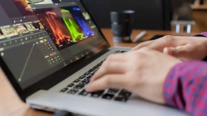 أفضل لابتوبات للتصميم ومونتاج الفيديو في العراق لعام 2022