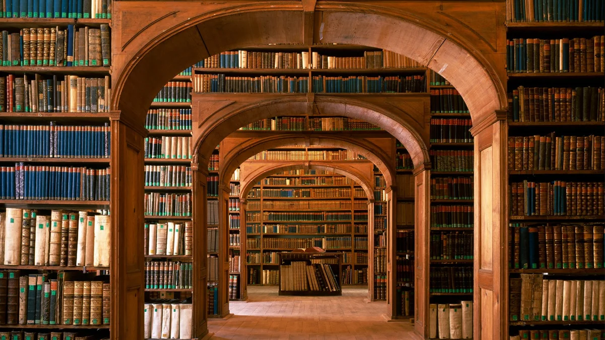 تعرف على أقدم مكتبة في العراق 1 تعرف على أقدم مكتبة في العراق