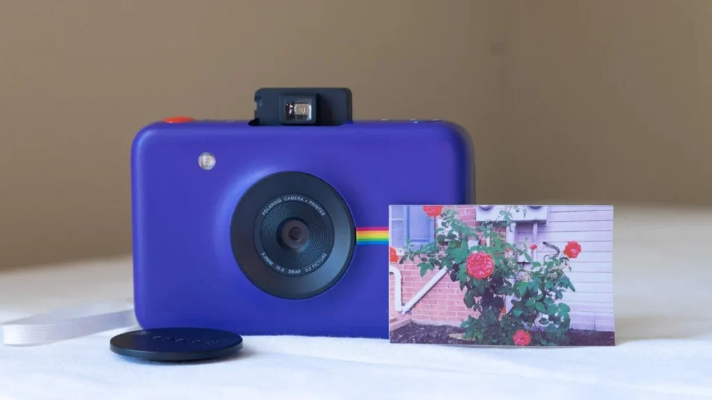 مميزات وعيوب الكاميرات الفورية وأسعارها في العراق لعام 2022 4 عيوب كاميرا POLAROID SNAP الفورية
